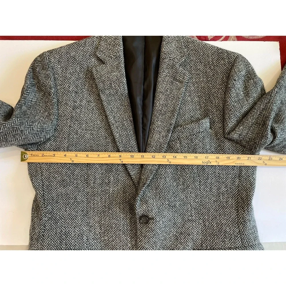 Harris Tweed Stafford Blazer Mens 42R Gray Herringbone‎ Wool Sport Coat Classic